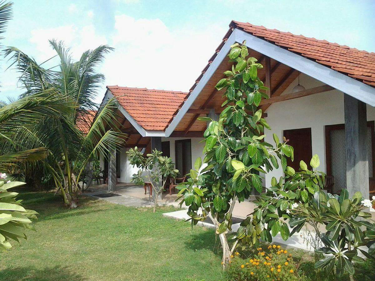 Villa Nilaveli Cabana Экстерьер фото